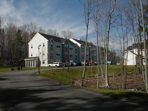 woodland commons apartments